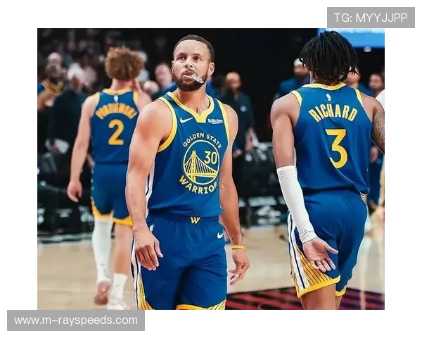 快船场均助攻30.3次高居第二 勇士29.8次紧随其后展现强大团队配合